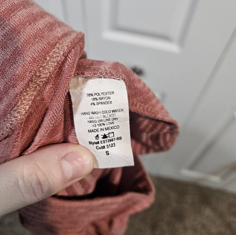 Lounge Set - Picture 10 of 11